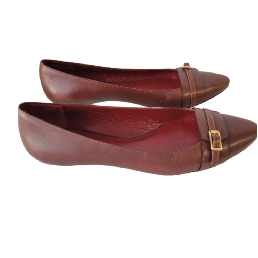 Banana Republic Sadrine burgundy flats, gold buckle women's size 9.5